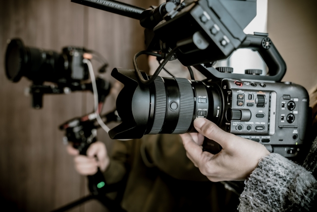 動画広告を作るイメージ